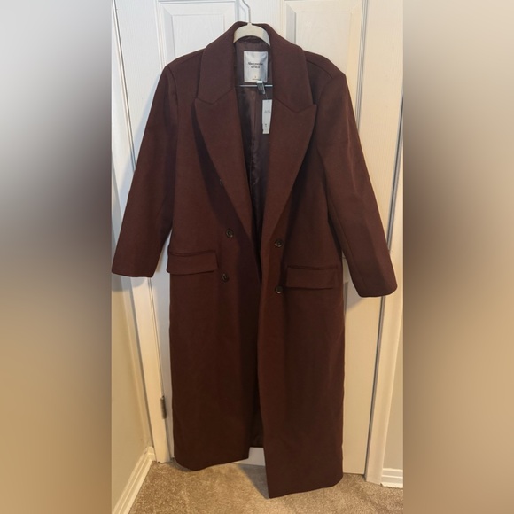 Abercrombie & Fitch Mahogany Wool-Blend Double-Breasted Coat *NWT* - Picture 1 of 6